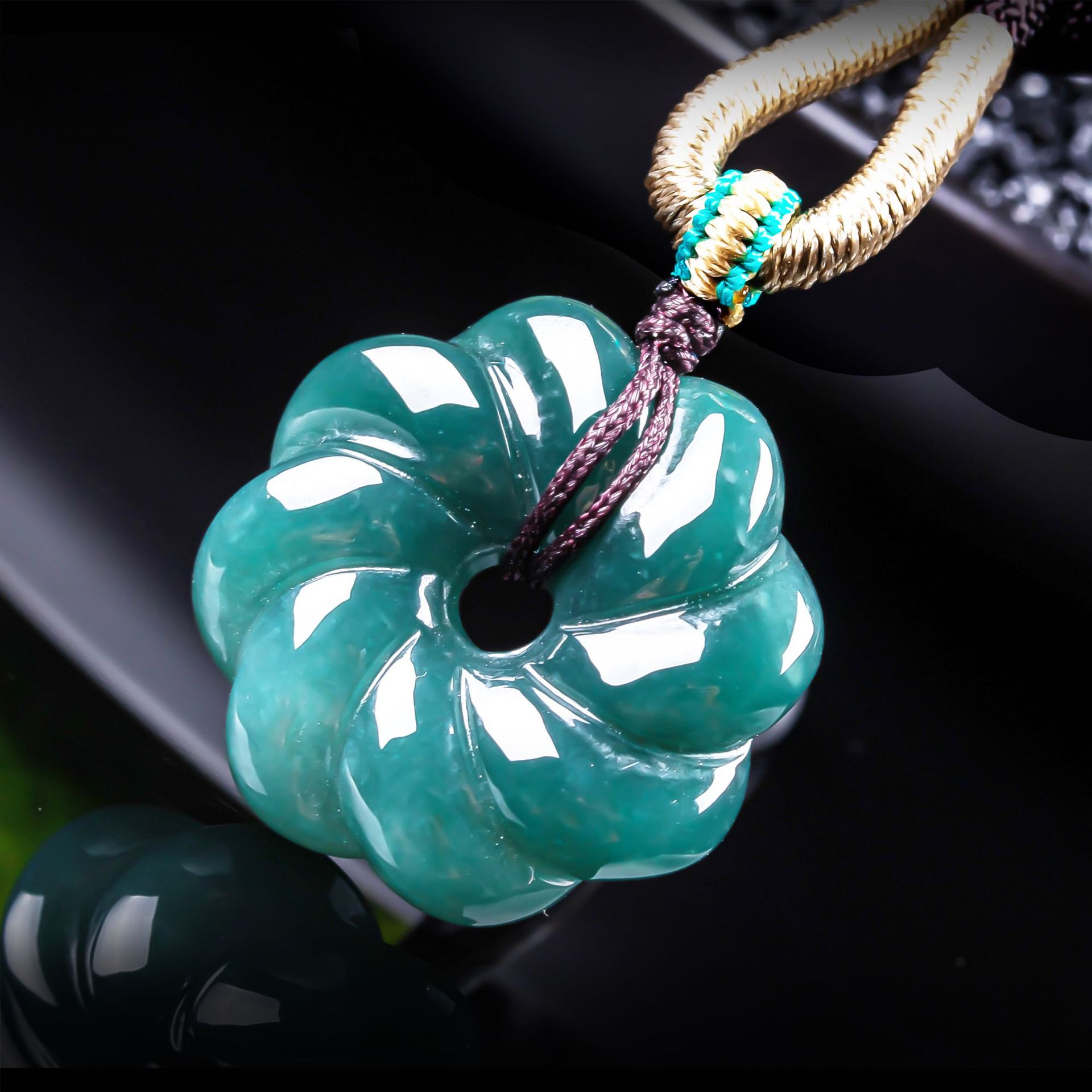 จี้สร้อยคอหยกพม่าแท้รูปดอกไม้  - Women Accessories For Gift บทวิจารณ์และราคา