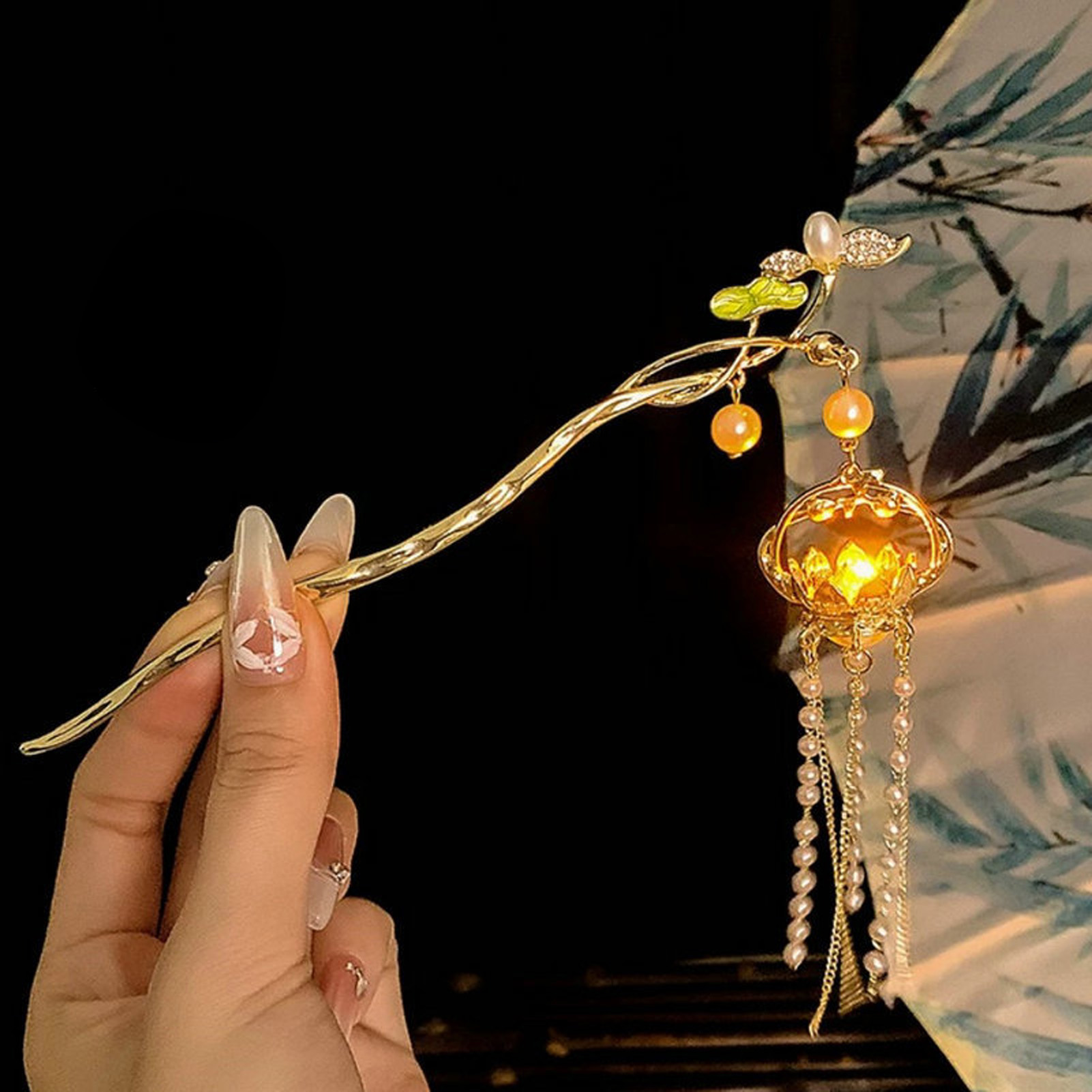 กิ๊บติดผมรูปดอกไม้เรืองแสง กิ๊ - Women Accessories Shop บทวิจารณ์และราคา