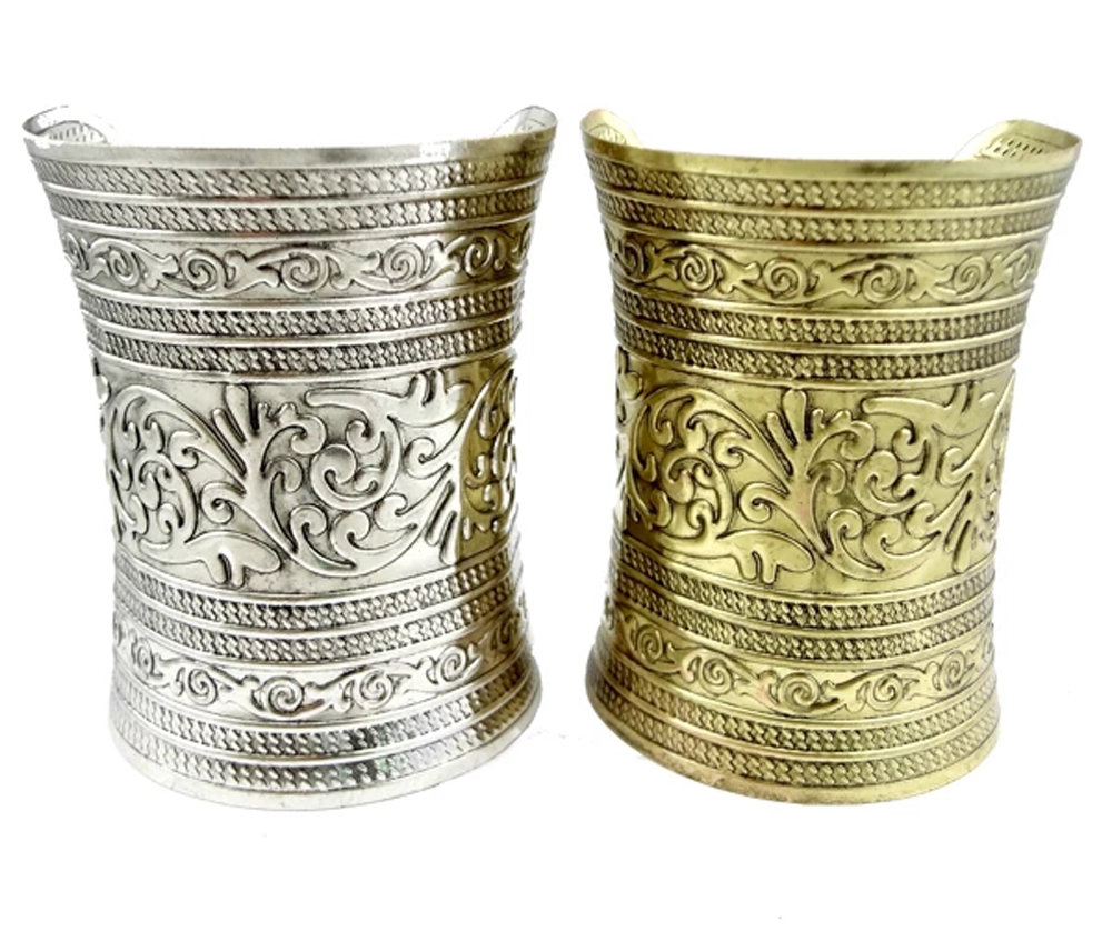 Vintage Alloy สร้อยข้อมือกว้าง - Women Accessories India บทวิจารณ์และราคา